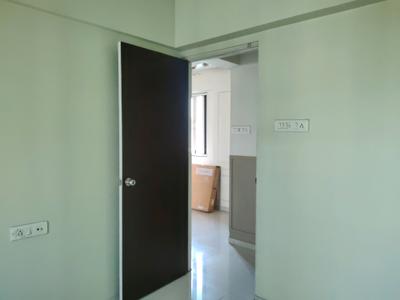 Bedroom Image of 910 Sq.ft 2 BHK Apartment / Flat for rent in Kasarvadavali Thane for Rs. 23000