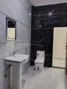Bathroom Image of 1000 Sq.ft 2 BHK Builder Floor for rent in Paikaramau Lucknow for Rs. 12000