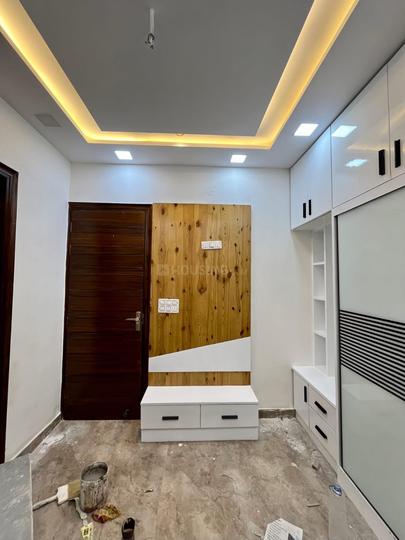 Aman Builders Floors Main Image 1