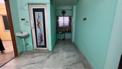 Living Room Image of 450 Sq.ft 1 BHK Apartment / Flat for rent in Keshtopur Kolkata for Rs. 8800