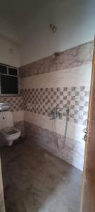 Bathroom Image of 1227 Sq.ft 3 BHK Apartment / Flat for sale in Chinar Park Kolkata for Rs. 6000000