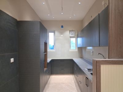Kitchen Image of 1800 Sq.ft 3 BHK Builder Floor for sale in Paschim Vihar New Delhi for Rs. 42500000