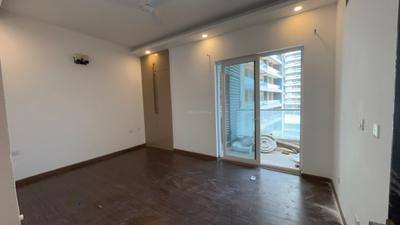 Bedroom Image of 2105 Sq.ft 3 BHK Apartment / Flat for rent in Supertech Supernova, Sector 94 Noida for Rs. 68000