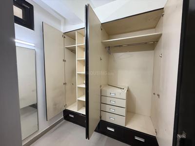 Bedroom Image of 1800 Sq.ft 3.5 BHK Builder Floor for sale in Jamia Nagar New Delhi for Rs. 23900000