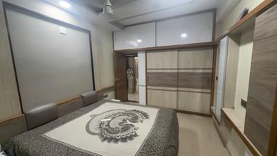 Bedroom Image of 1100 Sq.ft 2 BHK Apartment / Flat for sale in Satellite Ahmedabad for Rs. 7100000