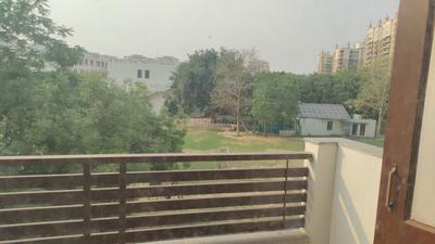 Bedroom Image of 2600 Sq.ft 2.5 BHK Builder Floor for rent in Uppal Southend, Sector 49 Gurgaon for Rs. 40000