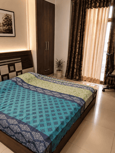 Image of 1600 Sq.ft 3 BHK Apartment / Flat for sale in Paramount Symphony, Crossings Republik, Ghaziabad for Rs. 9500000