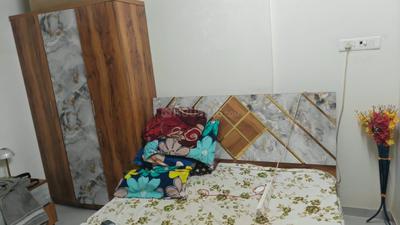 Bedroom Image of 650 Sq.ft 1 BHK Apartment / Flat for sale in Ghatkopar East Mumbai for Rs. 14000000