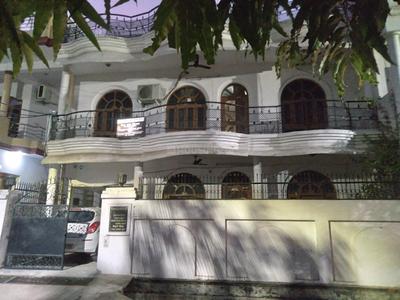 Image of 2153 Sq.ft 4 BHK Independent House for sale in Gomti Nagar, Lucknow for Rs. 30000000