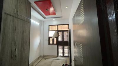 Bedroom Image of 675 Sq.ft 2 BHK Builder Floor for rent in Uttam Nagar New Delhi for Rs. 15000