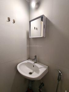 Bathroom Image of 1100 Sq.ft 2 BHK Apartment / Flat for rent in Kohinoor Shangrila, Pimpri Pune for Rs. 33000