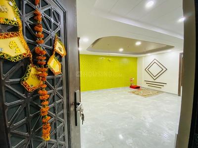 Hall Image of 1550 Sq.ft 3 BHK Apartment / Flat for sale in Capital Metro Height, Sector 72 Noida for Rs. 5350000