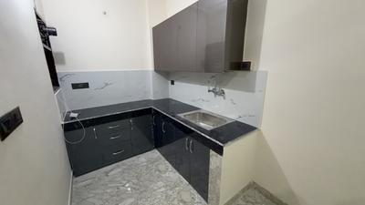 Kitchen Image of 950 Sq.ft 2 BHK Builder Floor for rent in Palam Vihar Extension Gurgaon for Rs. 20000