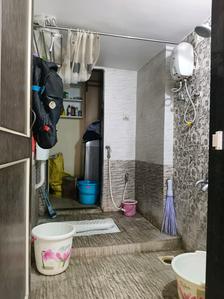Common Bathroom Image of 950 Sq.ft 2 BHK Apartment / Flat for rent in Vivaan Yashodarshan Residency, Kalyan East Kalyan for Rs. 23000