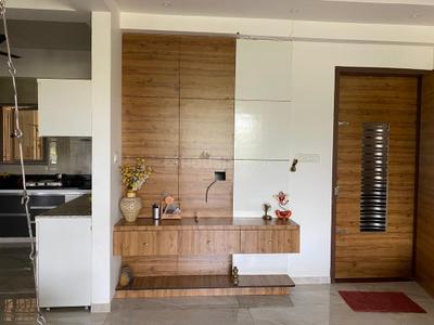 Bathroom Image of 2300 Sq.ft 3 BHK Apartment / Flat for rent in Shafalya Vertis, Sola Ahmedabad for Rs. 60000