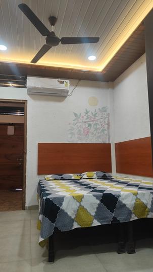 Tulsi Nagar, Nipania Bedroom 1