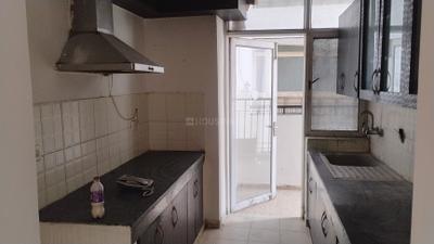 Kitchen Image of 1285 Sq.ft 2 BHK Apartment / Flat for rent in Assotech The Nest, Crossings Republik Ghaziabad for Rs. 18000