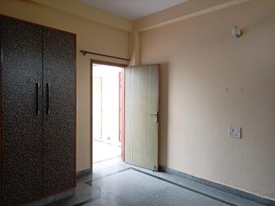 Bedroom Image of 900 Sq.ft 2 RK Builder Floor for rent in Ansal API Palam Vihar Plot, Palam Vihar Gurgaon for Rs. 40000