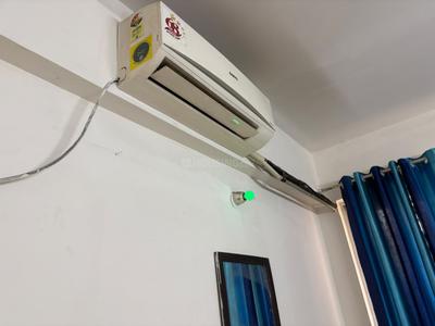 Image of 1041 Sq.ft 2 BHK Apartment / Flat for rent in Amrapali Pan Oasis, Sector 70, Noida for Rs. 38900