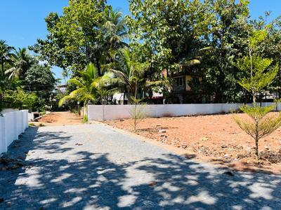 Image of 1305 Sq.ft Residential Plot / Land for sale in Kakkanad, Kochi for Rs. 3900000