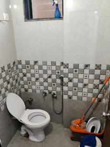 Common Bathroom Image of 927 Sq.ft 2 BHK Apartment / Flat for sale in Sai Green Valley 2, Ghuma Ahmedabad for Rs. 5800000