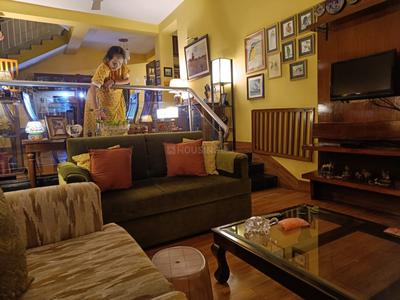 Hall Image of 5500 Sq.ft 4 BHK Independent House for sale in Kriti Apartments, Jadavpur Kolkata for Rs. 26500000