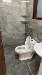 Bathroom Image of 400 Sq.ft 1 RK Builder Floor for rent in Sector 52 Gurgaon for Rs. 18000
