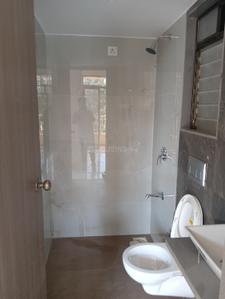Bathroom Image of 900 Sq.ft 2 BHK Apartment / Flat for rent in Shardhha Serene, Kalyan West Kalyan for Rs. 17000