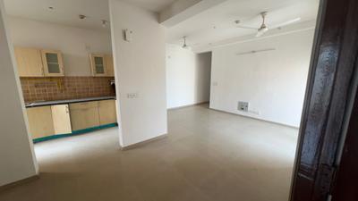 Living Room Image of 1100 Sq.ft 2.5 BHK Apartment / Flat for sale in Mahagun Mywoods, Noida Extension Greater Noida for Rs. 11000000
