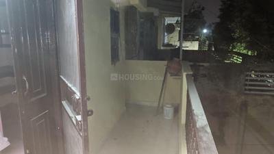 Balcony Image of 680 Sq.ft 2 BHK Apartment / Flat for rent in DDA Flats, Vikaspuri New Delhi for Rs. 18000