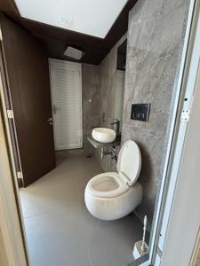 Bathroom Image of 1450 Sq.ft 3 BHK Apartment / Flat for rent in Runwal Nirvana Part I, Parel Mumbai for Rs. 200000