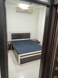 Bedroom Image of 800 Sq.ft 2 BHK Builder Floor for rent in Preet Vihar New Delhi for Rs. 25000