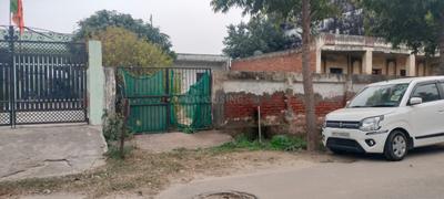 Image of 112 Sq.ft Residential Plot / Land for sale in Sector 52, Noida for Rs. 37500000