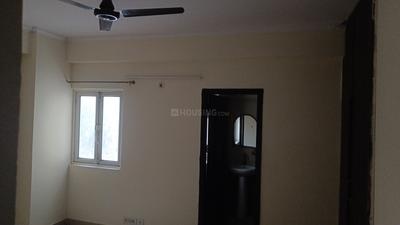 Bedroom Image of 1400 Sq.ft 3.5 BHK Apartment / Flat for sale in Gardenia Golf City Phase 4, Sector 75 Noida for Rs. 13024770
