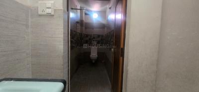 Bathroom Image of 900 Sq.ft 3 BHK Builder Floor for rent in Jhusi Allahabad for Rs. 6000