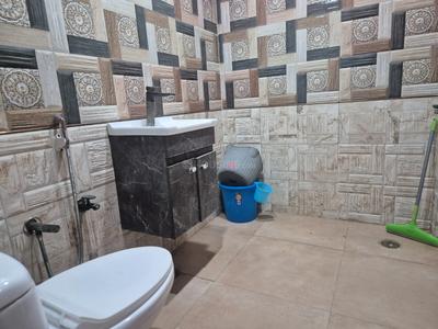 Image of 1400 Sq.ft 1 BHK Builder Floor for rent in Sector 41, Noida for Rs. 32000