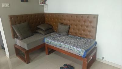 Bedroom Image of 810 Sq.ft 2 BHK Apartment / Flat for sale in Kalpataru Sunrise, Thane West Thane for Rs. 12000000