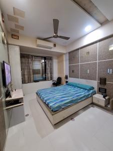 Bedroom Image of 1600 Sq.ft 3.5 BHK Apartment / Flat for rent in Vasant Park, Kalyan West Kalyan for Rs. 40001
