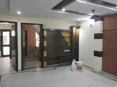Living Room Image of 1250 Sq.ft 3 BHK Builder Floor for rent in Vikaspuri Luxury Homes, Vikaspuri New Delhi for Rs. 37000