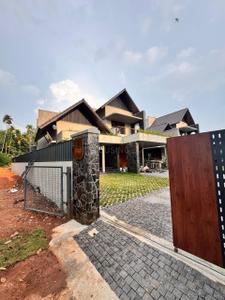 Image of 3910 Sq.ft 4 BHK Independent House for sale in Kakkanad, Kochi for Rs. 37500000
