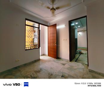 Hall Image of 1150 Sq.ft 3 BHK Apartment / Flat for sale in Saket New Delhi for Rs. 7200000