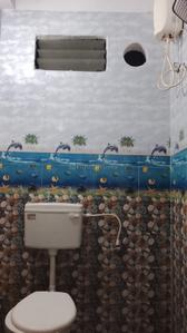 Bathroom Image of 800 Sq.ft 1 BHK Apartment / Flat for rent in Banjara Hills Hyderabad for Rs. 15000