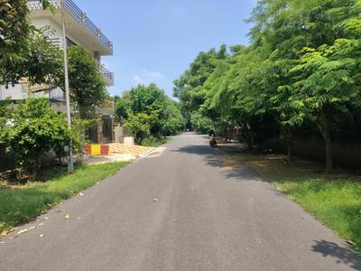 Image of 300 Sq.ft Residential Plot / Land for sale in Omega IV, Greater Noida for Rs. 45000000