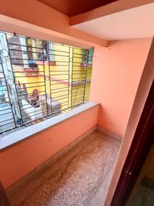 Balcony Image of 800 Sq.ft 2 BHK Apartment / Flat for sale in Tollygunge Kolkata for Rs. 2400000