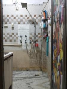 Common Bathroom Image of 558 Sq.ft 2 BHK Builder Floor for sale in Shahdara New Delhi for Rs. 3500000