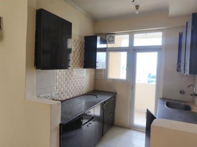 Kitchen Image of 950 Sq.ft 2 BHK Apartment / Flat for sale in Amrapali Silicon City, Sector 76 Noida for Rs. 10500000