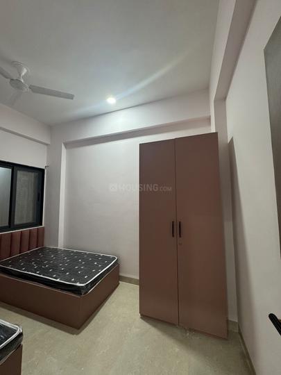 Physicswallah Bedroom 1