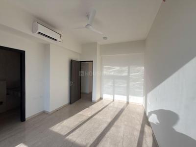 Bedroom Image of 2100 Sq.ft 4 BHK Apartment / Flat for sale in Piramal Mahalaxmi, Worli Mumbai for Rs. 120000000