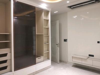 Bedroom Image of 2448 Sq.ft 4 BHK Builder Floor for sale in Model Town New Delhi for Rs. 57500000
