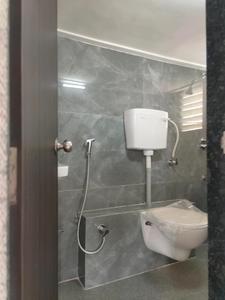 Common Bathroom Image of 650 Sq.ft 1 BHK Apartment / Flat for sale in Sairam Shreeram Complex, Virar West Virar for Rs. 4250000